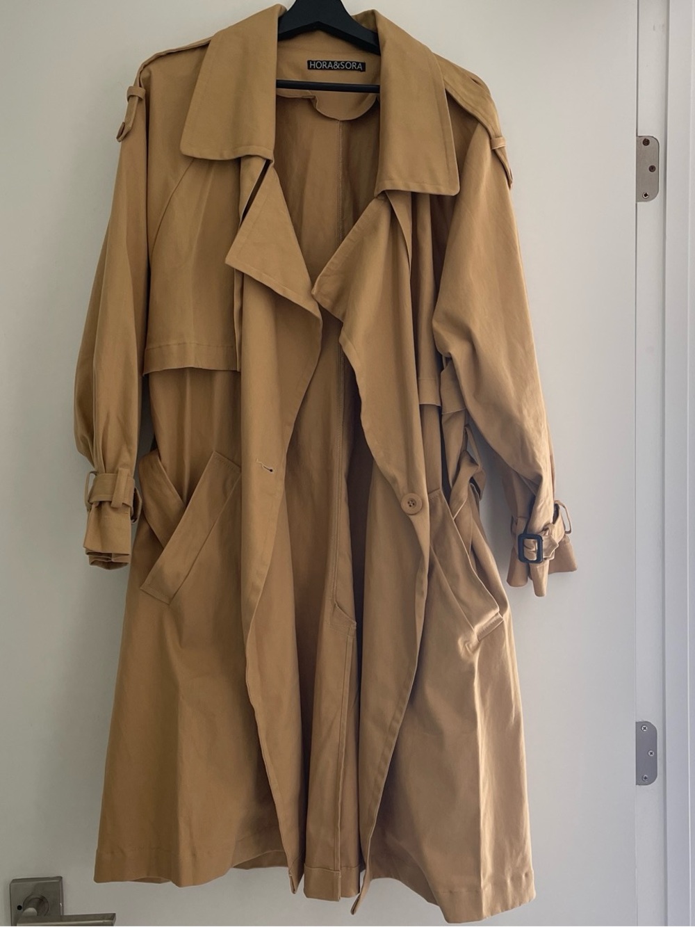 Hora & Sora Tan trench coat with belt - Picture 4 of 4